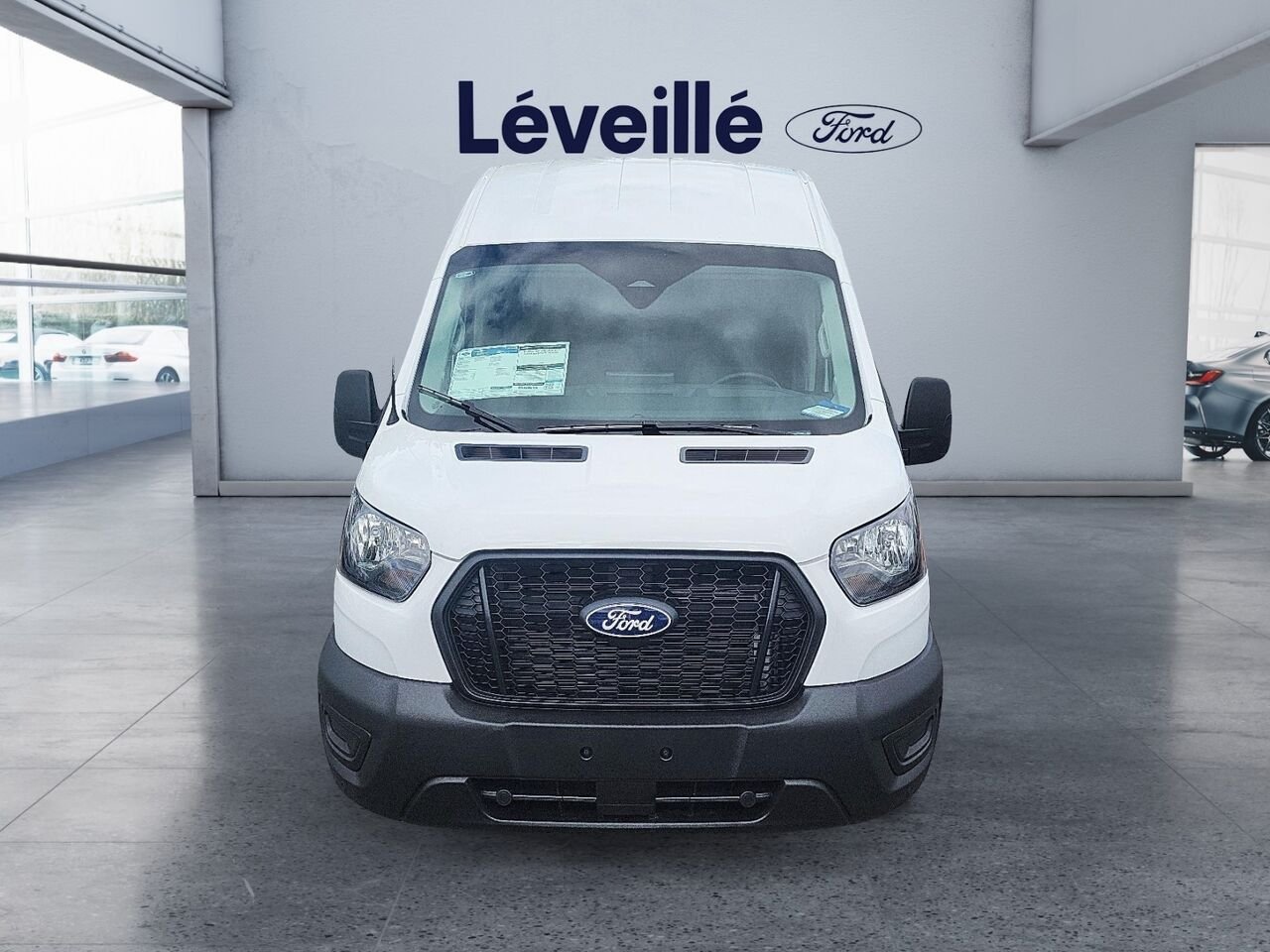 2026 Ford Transit Cargo Van Oxford White Saint-Jérôme - photo #1