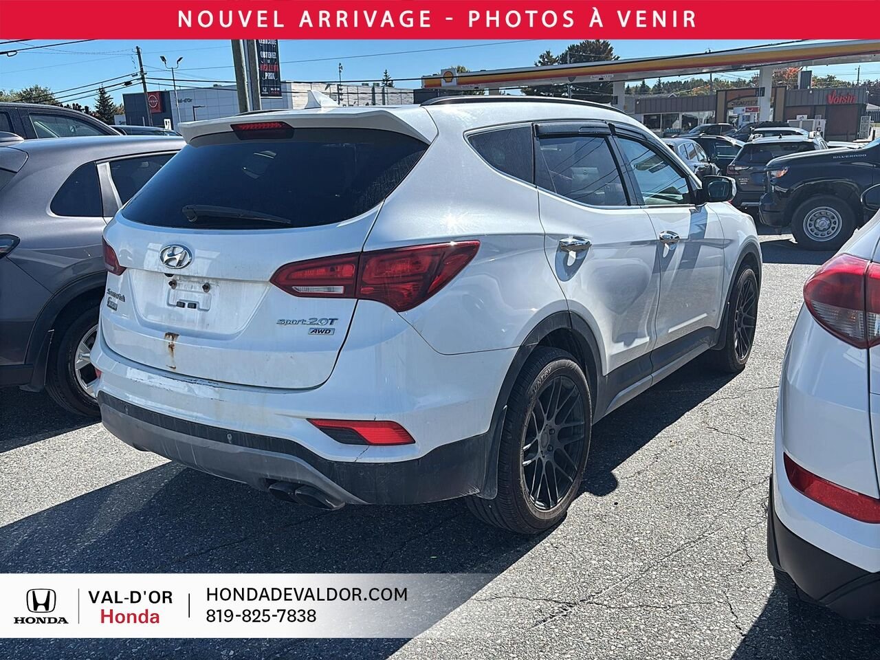 Hyundai Santa Fe Sport AWD 2.0T SE 4 portes AWD CUIR 2017 Blanc Val-d'Or - photo #1