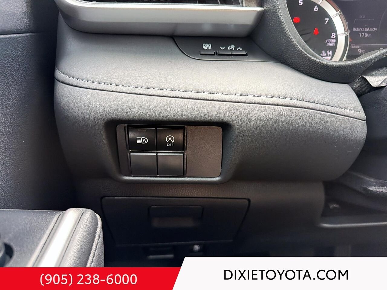 2023 Toyota Highlander Heated Seats, Alloy Wheels, Bluetooth Midnight Black Metallic Mississauga - photo #11