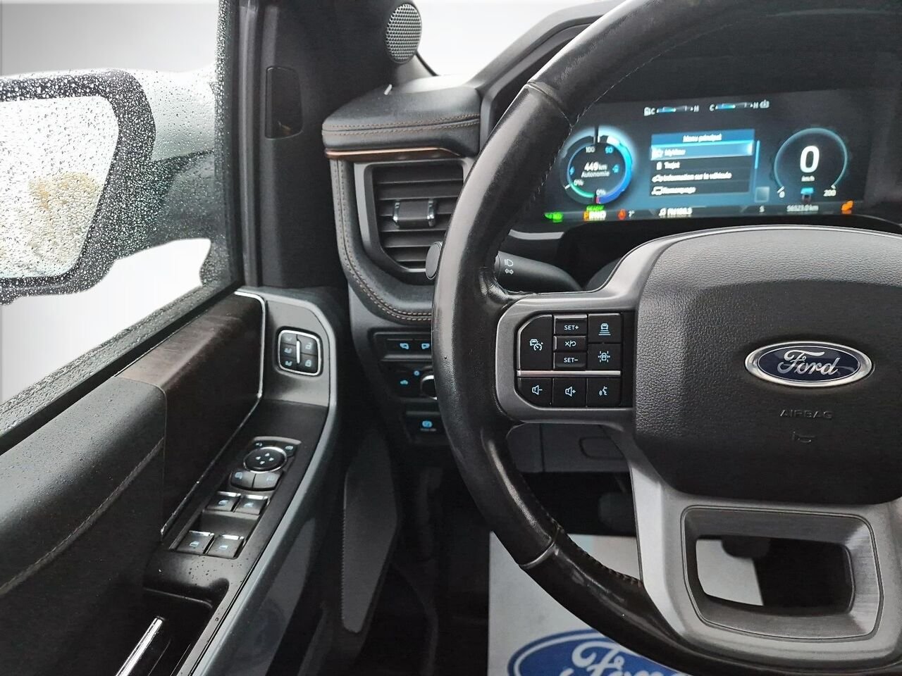 2022 Ford F-150 Lightning White Saint-Jérôme - photo #30