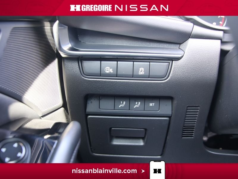 2025 Mazda 3 Blue Blainville - photo #25