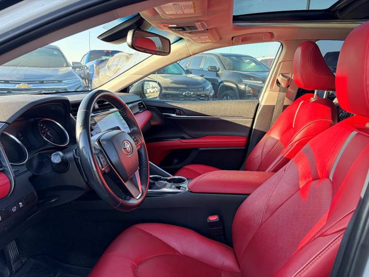 2020 Toyota Camry XSE Auto Wind Chill w/Black Roof Sherwood Park - photo #5