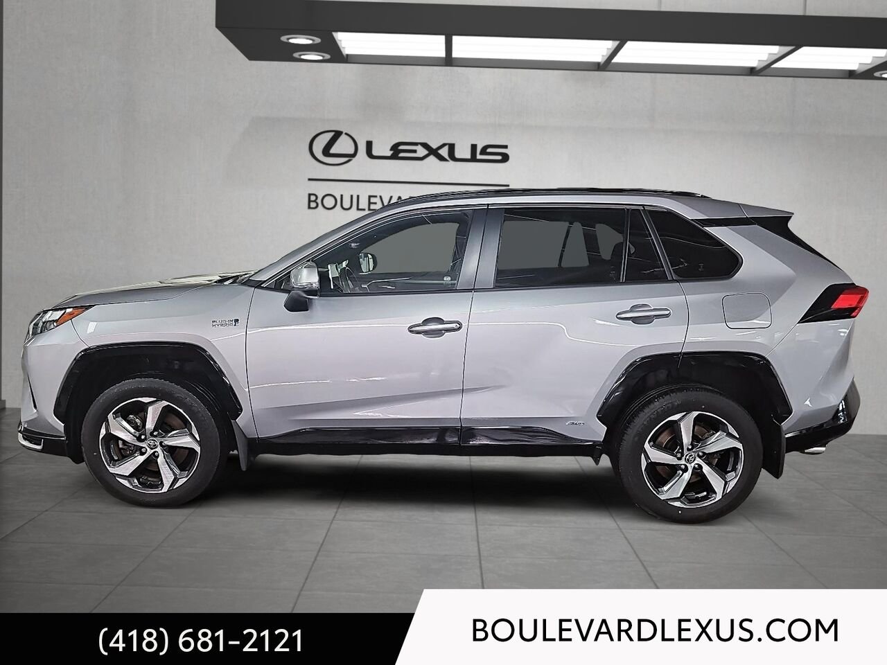2023 Toyota RAV4 Prime (PHEV) Silver Quebec - photo #5