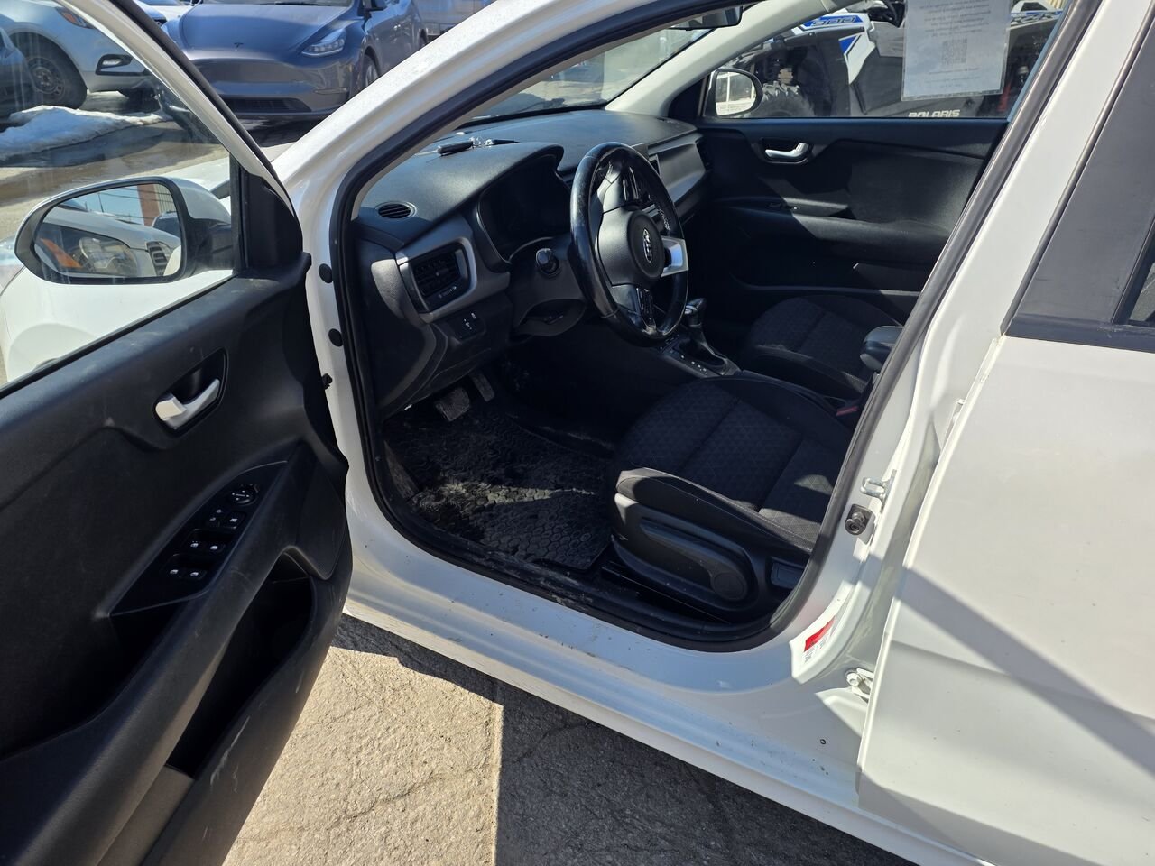 2018 Kia Rio 5 portes White  - photo #8