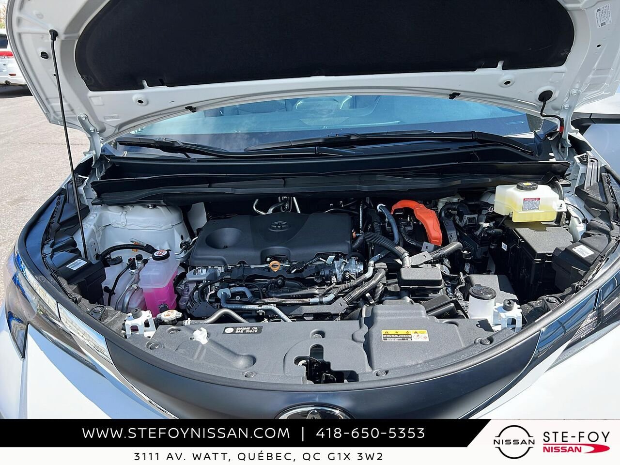 2026 Toyota Sienna LE 8 PASSAGERS White Ste-Foy - photo #7
