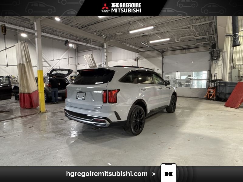 2023 Kia Sorento Grey Laval - photo #8