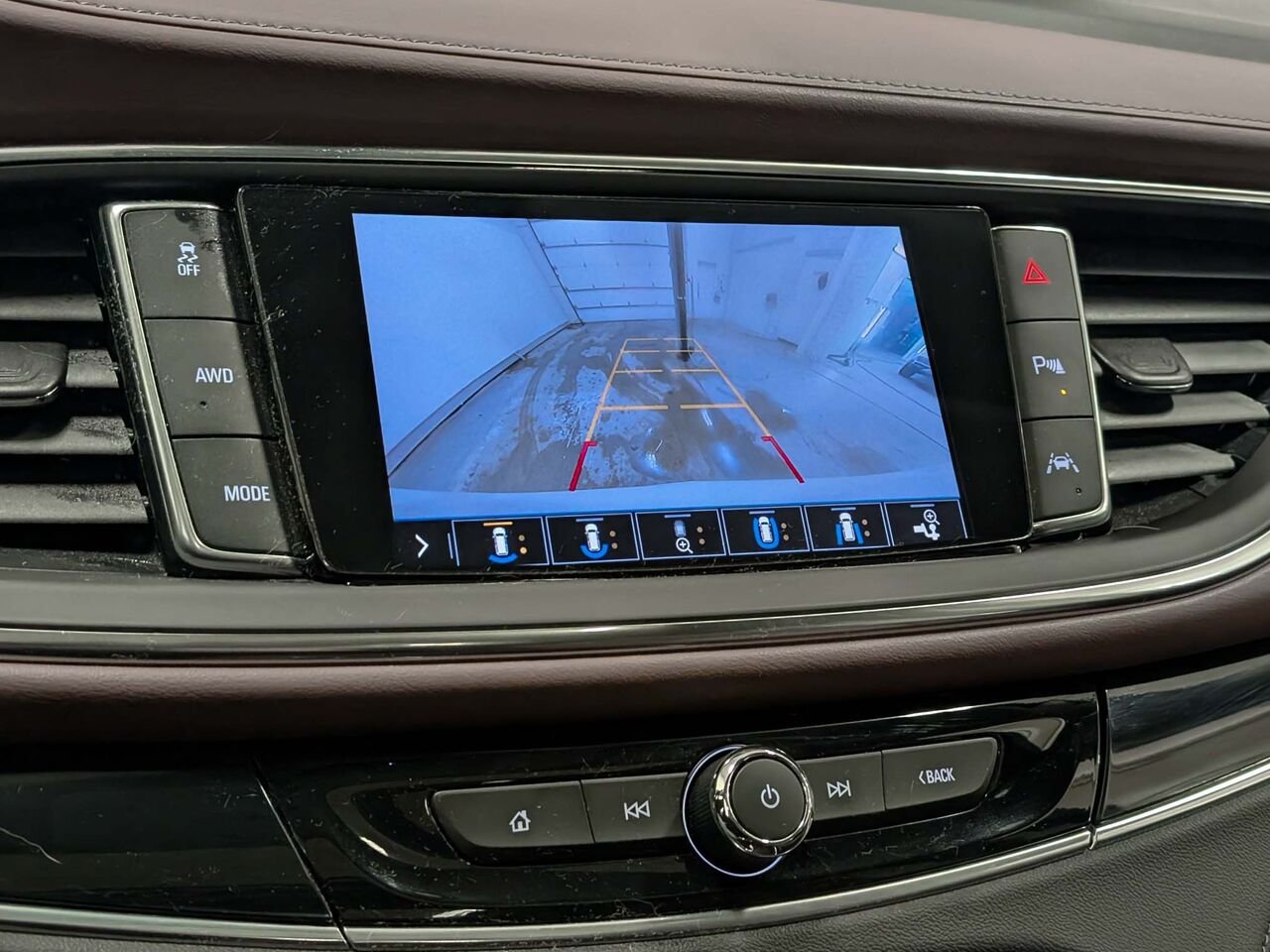 BUICK ENCLAVE Avenir 7 places Toit Ouvrant Moteur V6 3.6L 2021 Blanc Sherbrooke - photo #10
