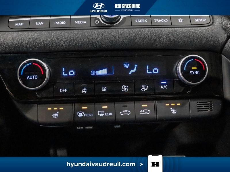 2025 Hyundai Elantra Black Laval - photo #30