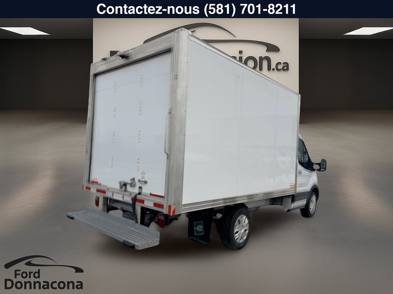 Ford Transit Cutaway 2024 Blanc  - photo #12