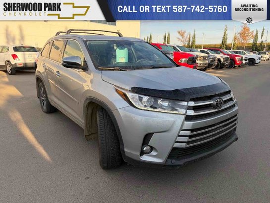 2017 Toyota Highlander XLE 3.5L | Leather Grey