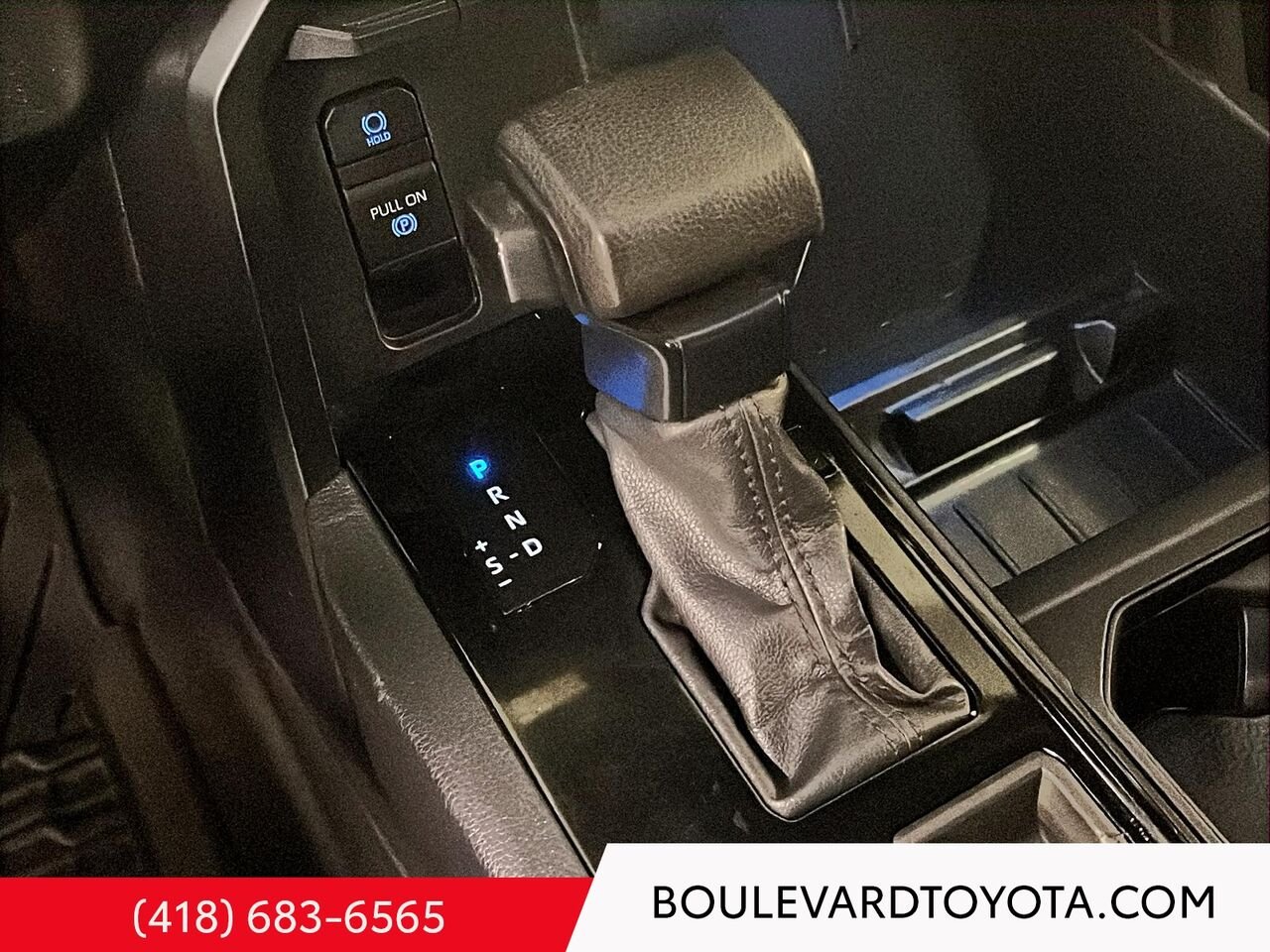 2023 Toyota Tundra 531789-32 | SR DOUBLE CAB, 4x4 White Québec - photo #14