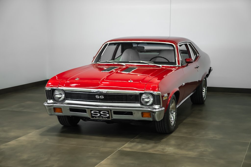 Chevrolet Nova 1972 Rouge Montréal - photo #0