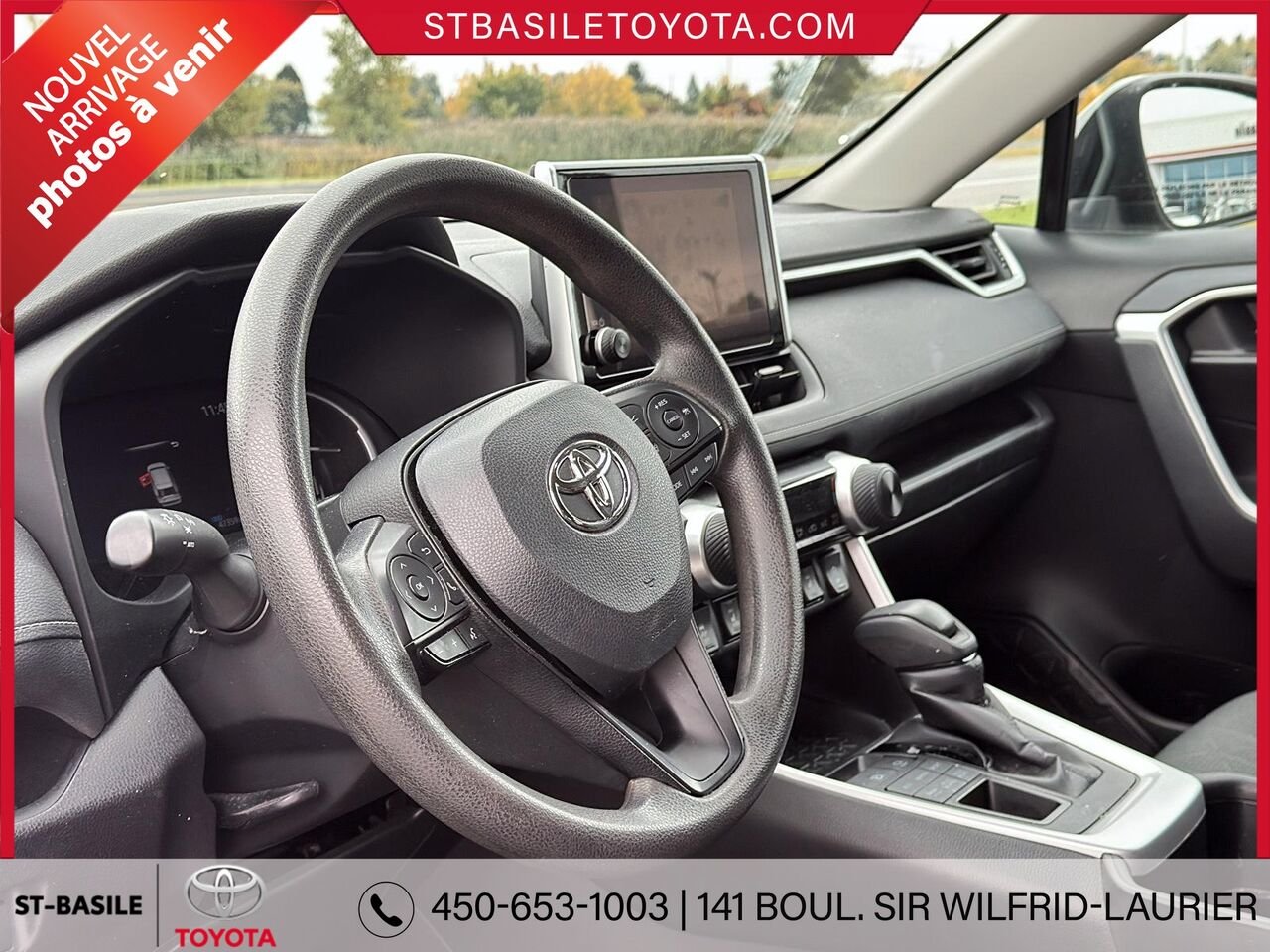 2024 TOYOTA RAV4 Grey Saint-Basile-le-Grand - photo #3