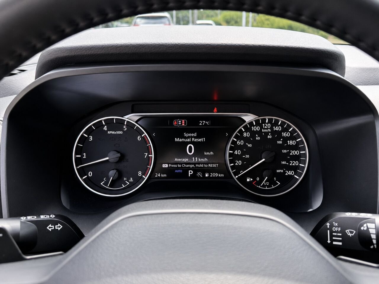 NISSAN Rogue ROGUE S 2026 Blanc Everest nacré triple couche Châteauguay - photo #14