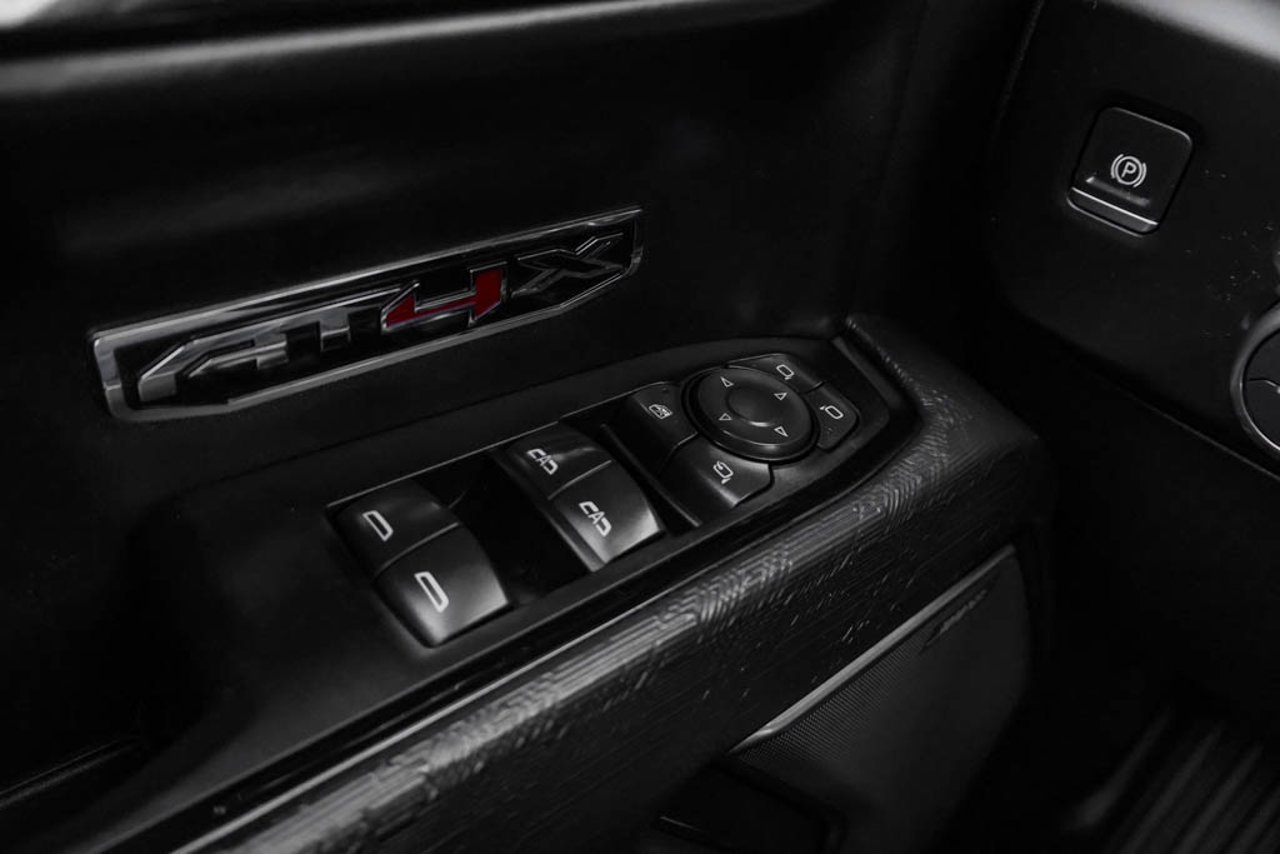 2024 GMC Sierra 1500 4WD Crew Cab 147 AT4X Red Sherwood Park - photo #16