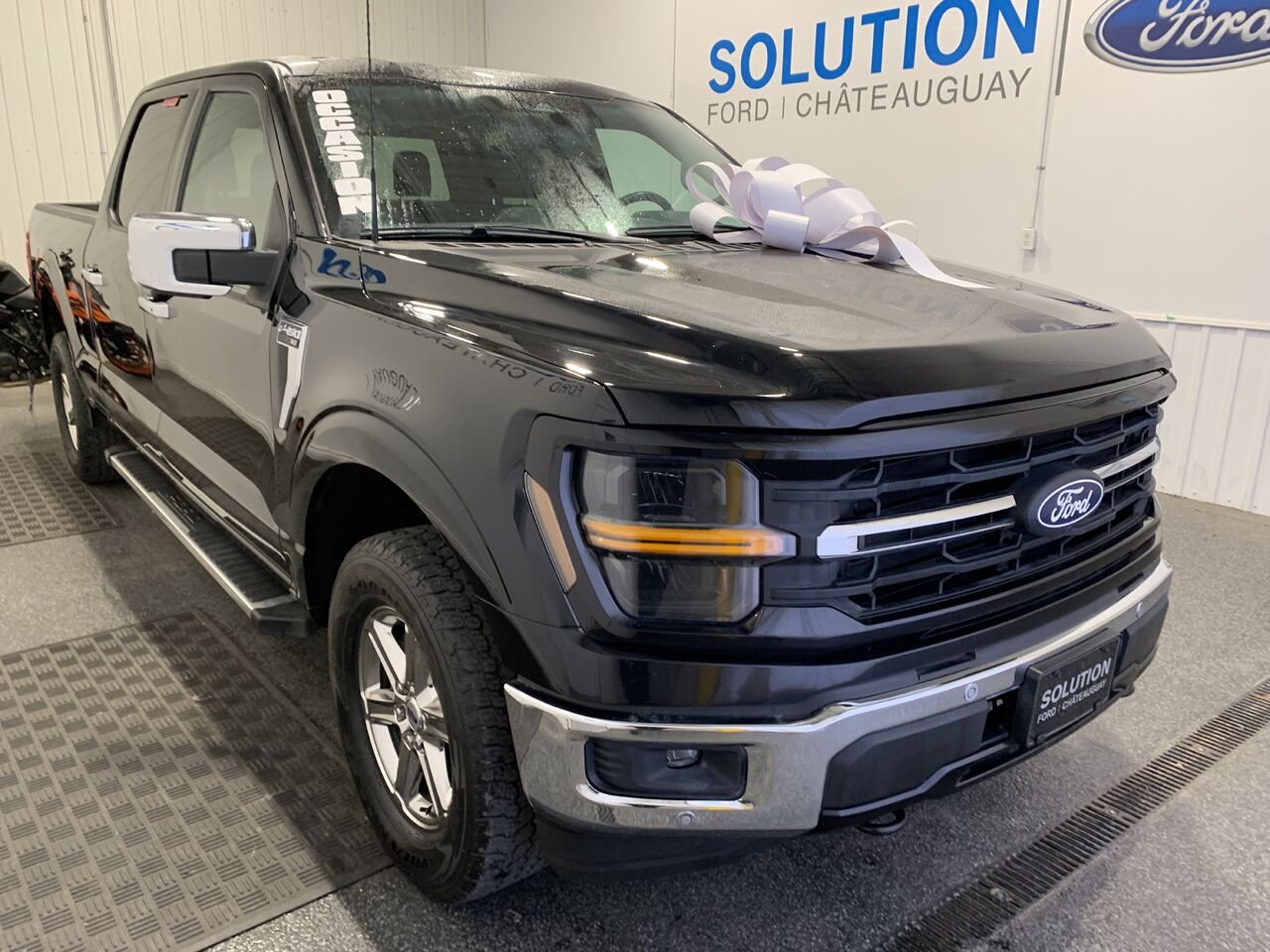 Ford F-150 XLT cabine SuperCrew 4RM caisse de 6,5 pi 2021 Gris Châteauguay - photo #4