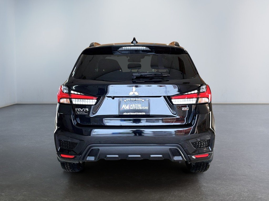 2024 Mitsubishi RVR Black Amos - photo #5