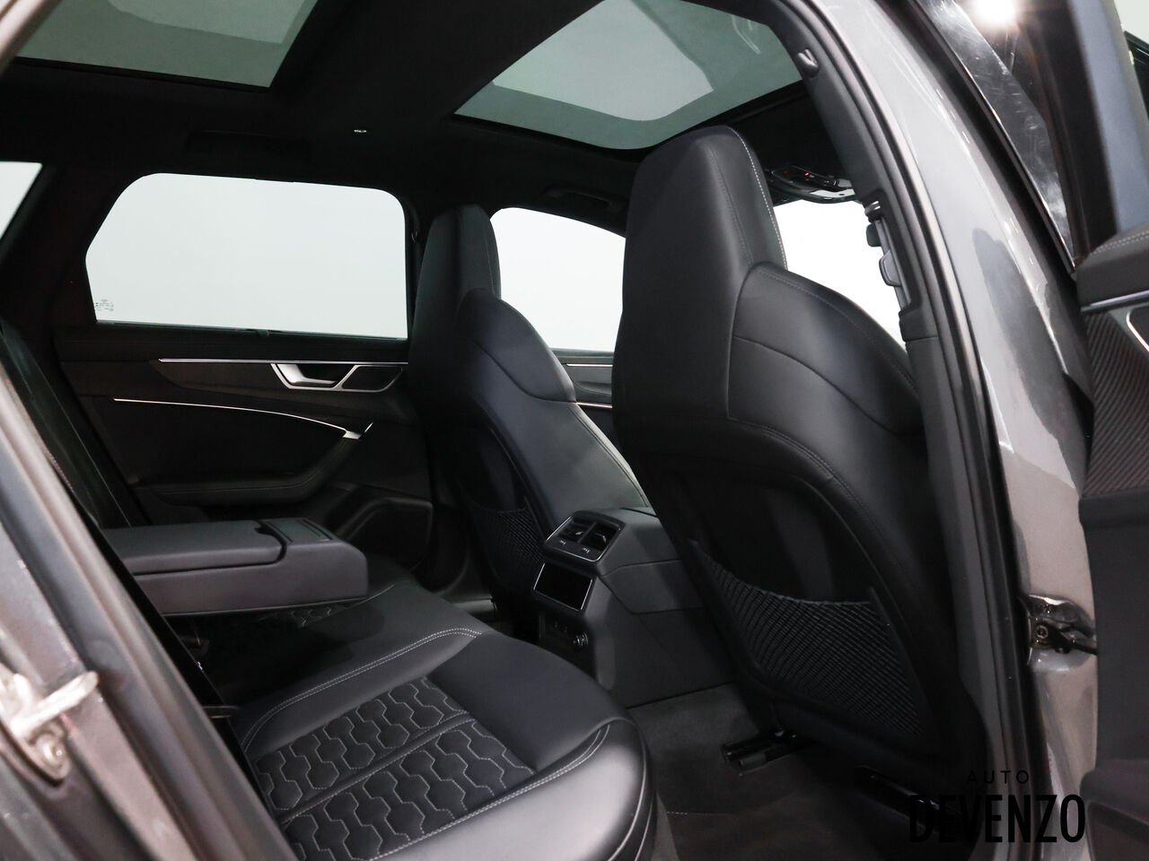 Audi RS6 Avant 2023 Gris Saint-Eustache - photo #8