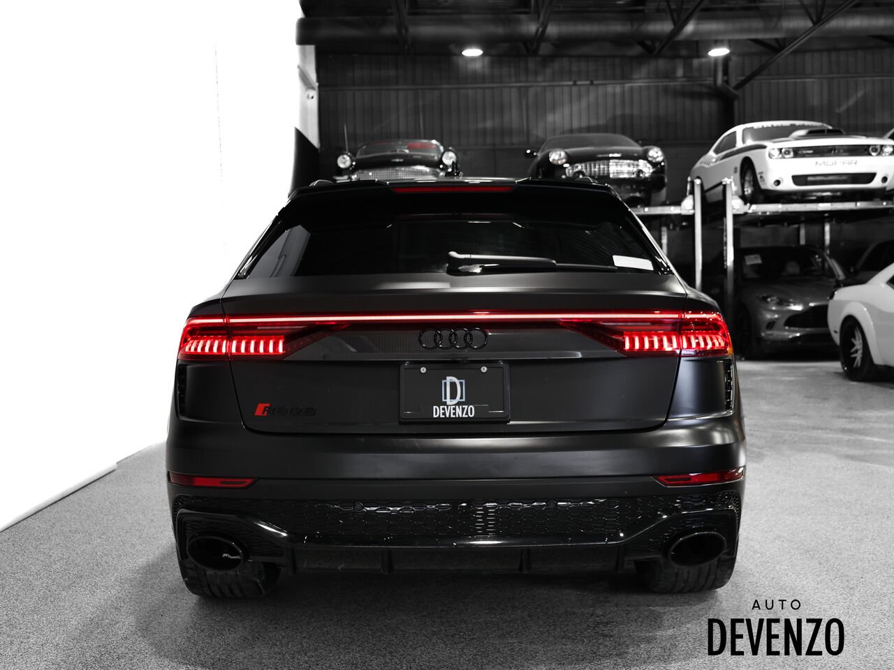 2023 Audi RS Q8 Black Saint-Eustache - photo #4