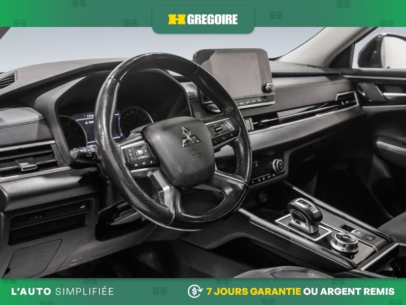 Mitsubishi Outlander 2022 Noir Blainville - photo #11