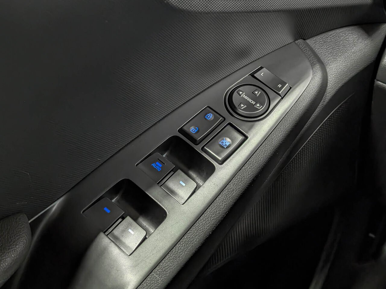 Hyundai IONIQ Hybrid Essential Sièges Chauffants 2021 Noir Sherbrooke - photo #20