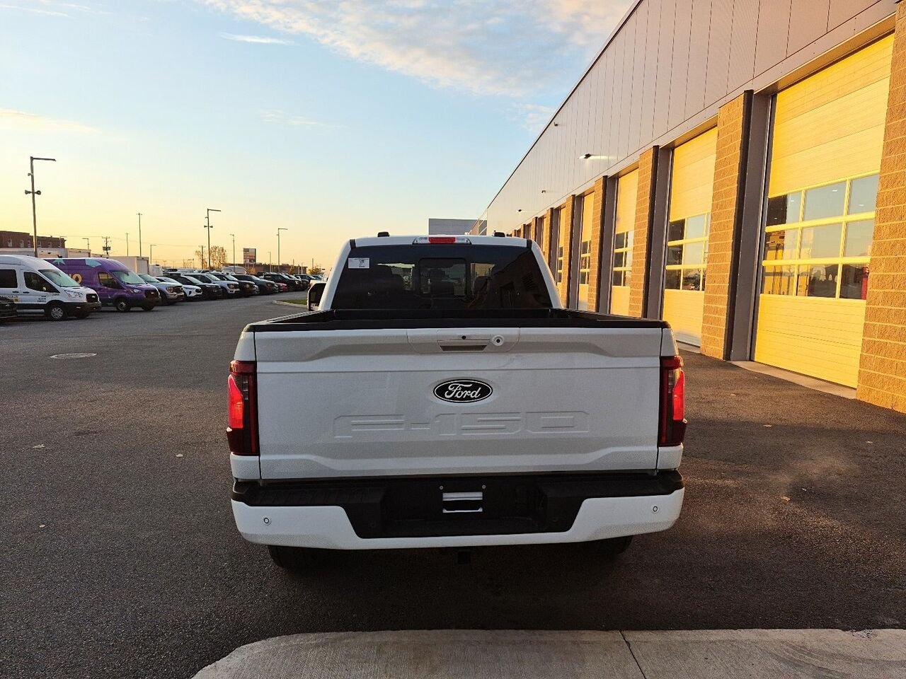 Ford F-150 2F418 | XLT 2026 Blanc Oxford Saint-Jérôme - photo #4