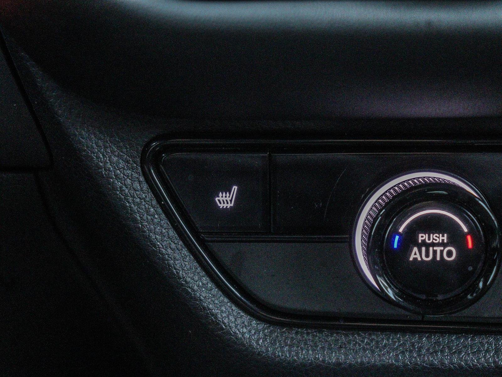 Honda HR-V LX-B 2024 Black Ottawa & Gatineau - photo #24