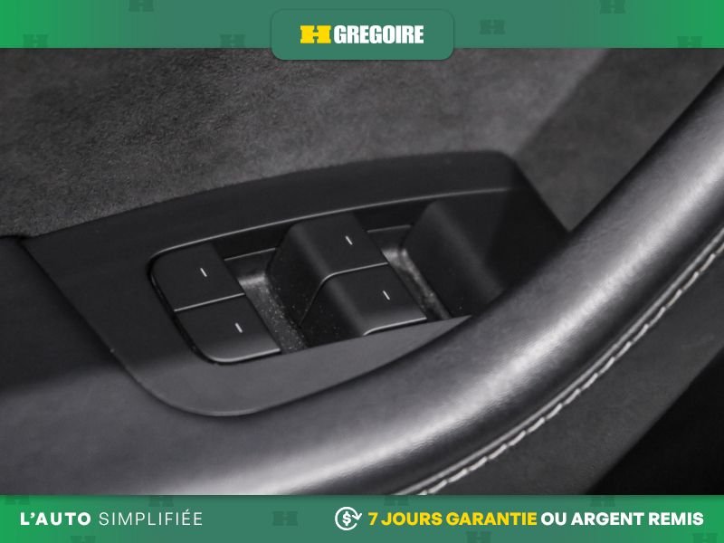 2021 Tesla Model 3 White Laval - photo #15