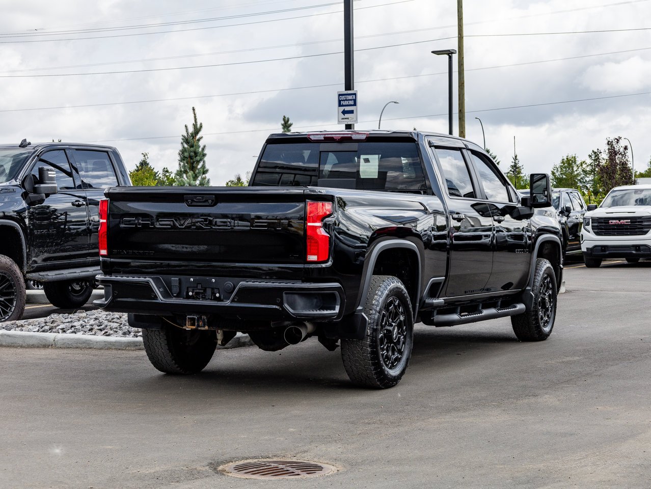 2024 Chevrolet Silverado 2500HD 4WD Crew Cab 159 LT Black Sherwood Park - photo #12