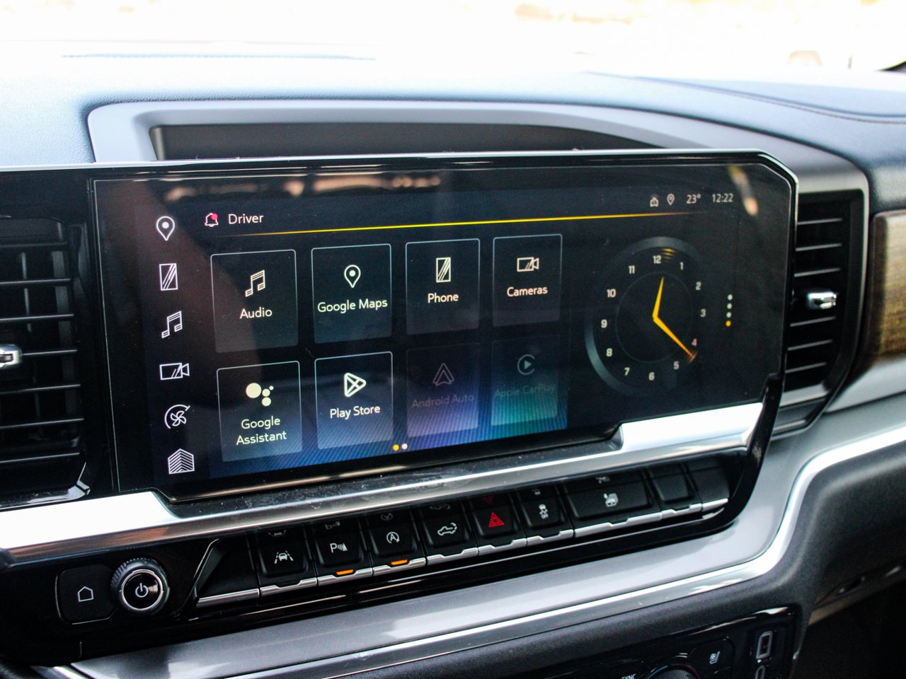 2023 Chevrolet Silverado 1500 4WD Crew Cab 147 High Country White Sherwood Park - photo #24