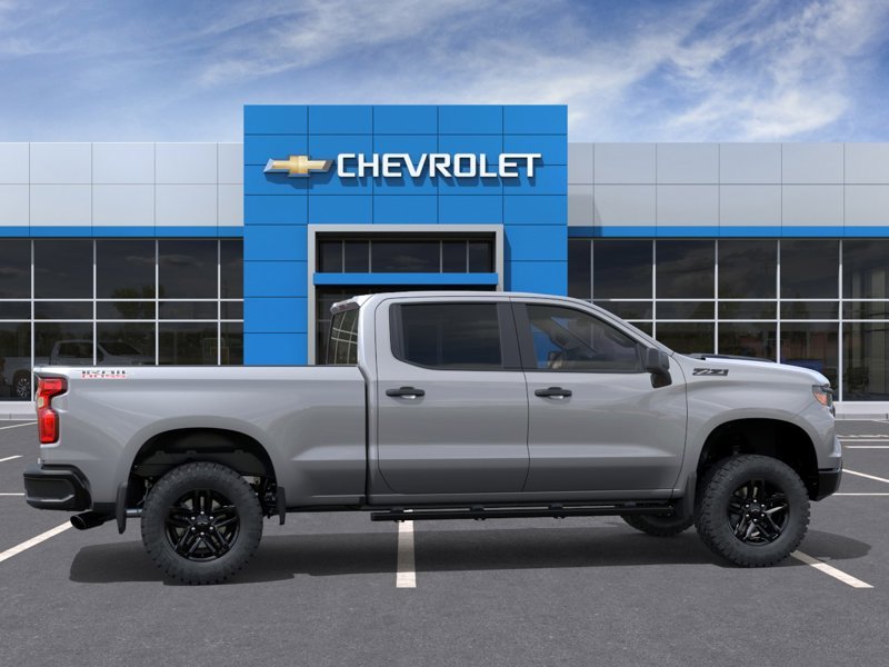 2026 CHEVROLET Silverado 1500 Custom Trail Boss cabine multiplace 4RM 157 po Sterling Grey Metallic Ottawa & Gatineau - photo #4