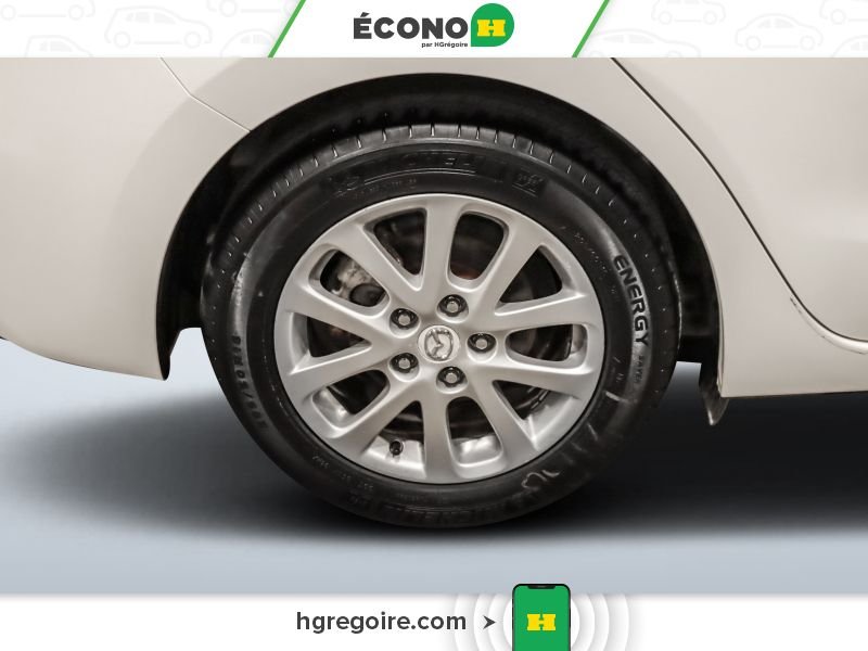 2016 Mazda 3 White Saint-Eustache - photo #9
