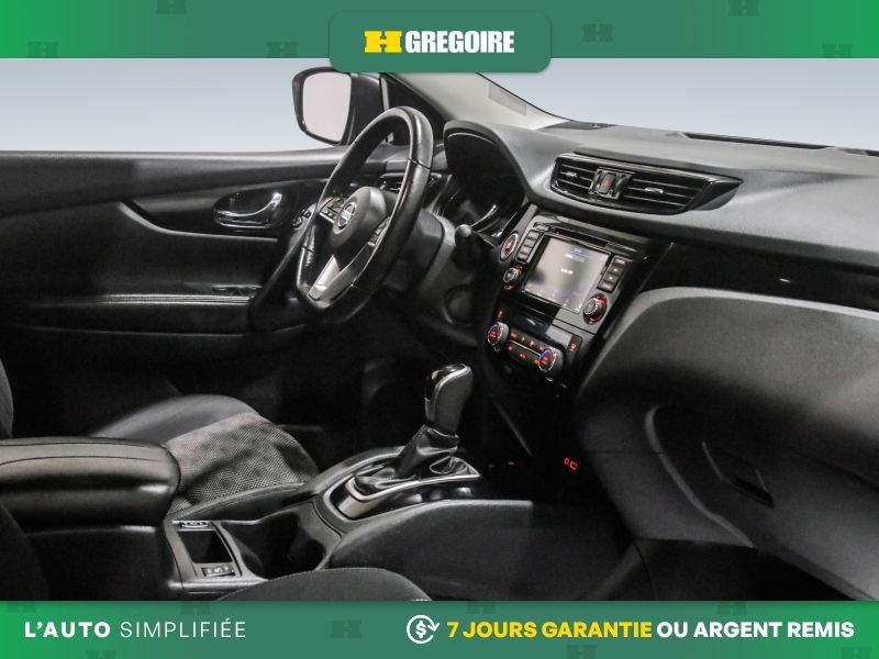 2021 Nissan Qashqai Red Blainville - photo #30