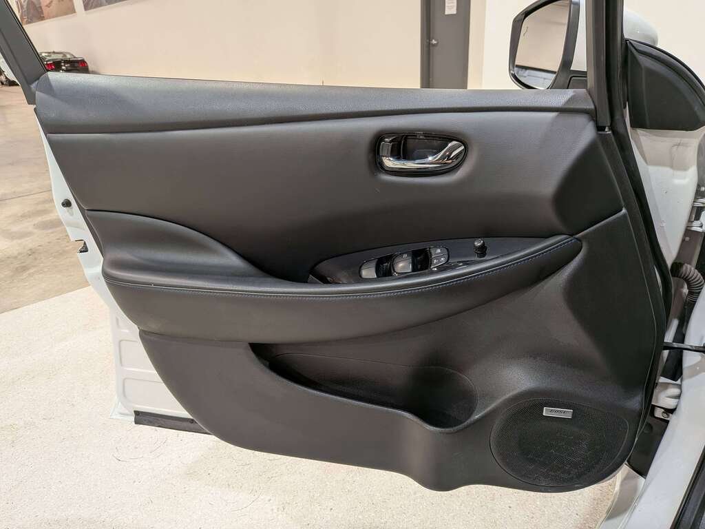 Nissan LEAF SL PLUS Hatchback 2020 Blanc Val-David - photo #32