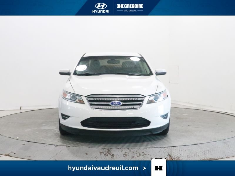 Ford Taurus 2012 Saint-Eustache - photo #2