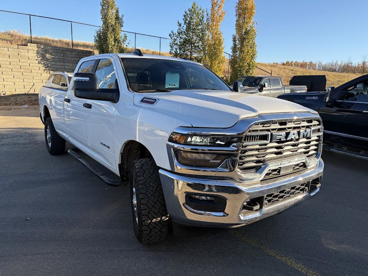 2026 Ram 3500 Big Horn 4x4 Crew Cab 8' Box White Sherwood Park - photo #1