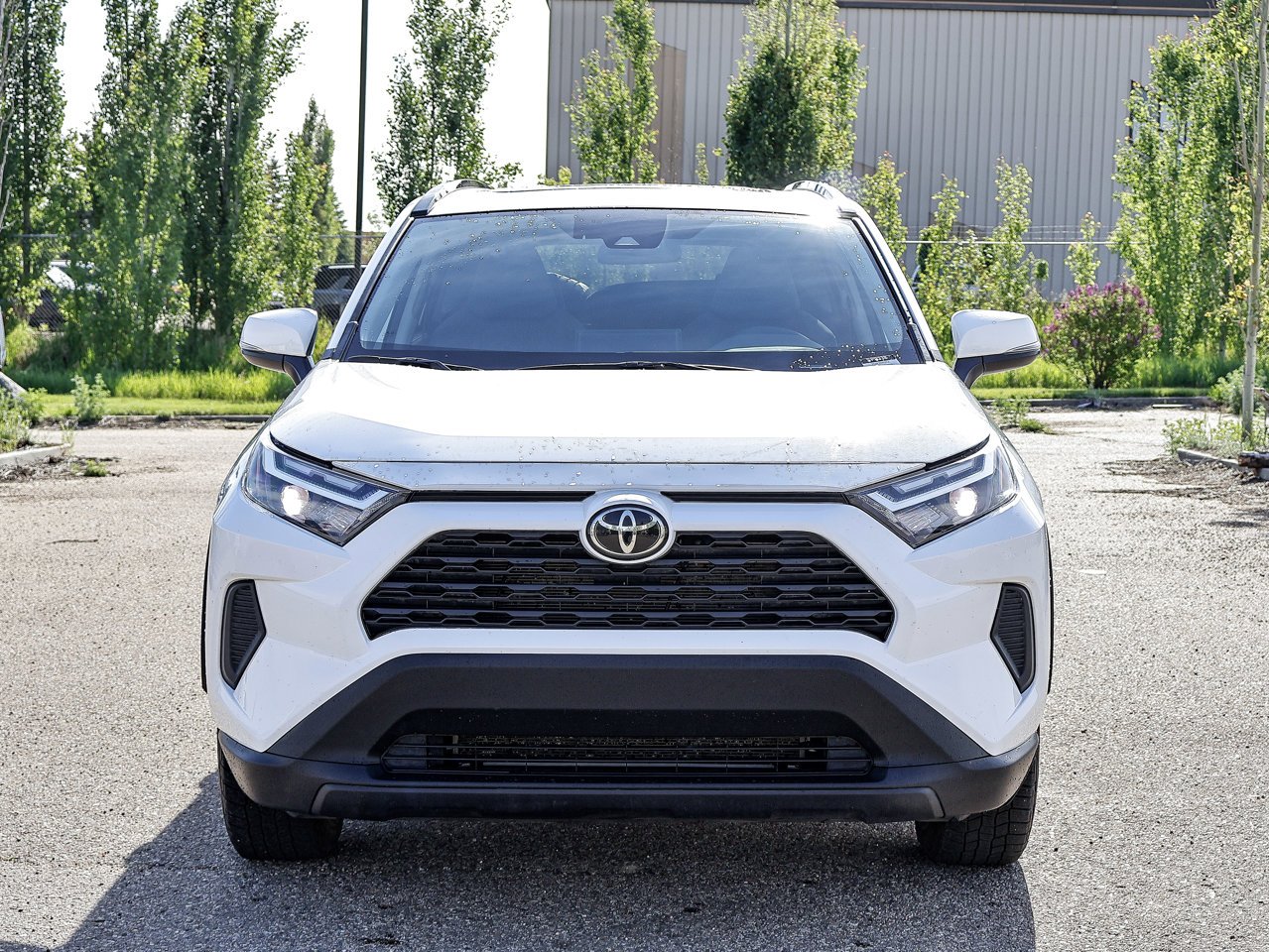 2024 Toyota RAV4 XLE AWD White Sherwood Park - photo #2