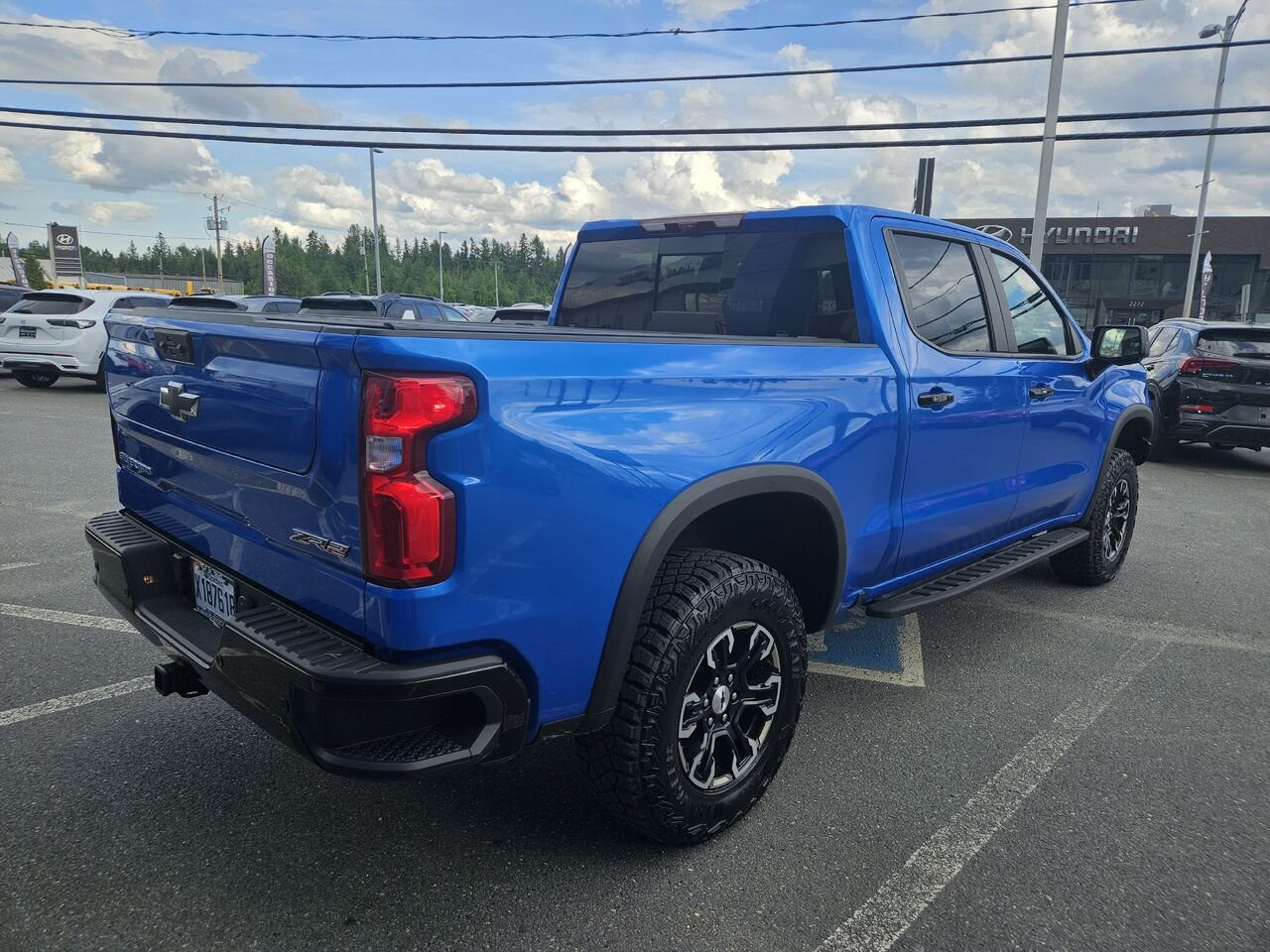 Chevrolet Silverado 1500 ZR2 cabine multiplace 4RM 147 po 2026 Bleu Thetford Mines - photo #2