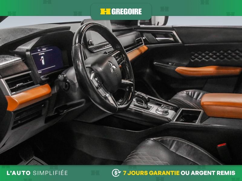 Mitsubishi Outlander 2022 Gris Saint-Eustache - photo #11