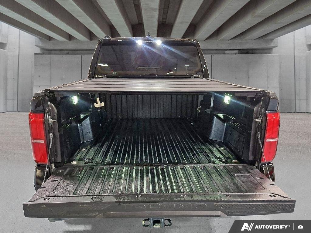 2025 Toyota Tacoma S2502517 | 4x4 Double Cab Auto | LB5JNA Black Edmonton - photo #10