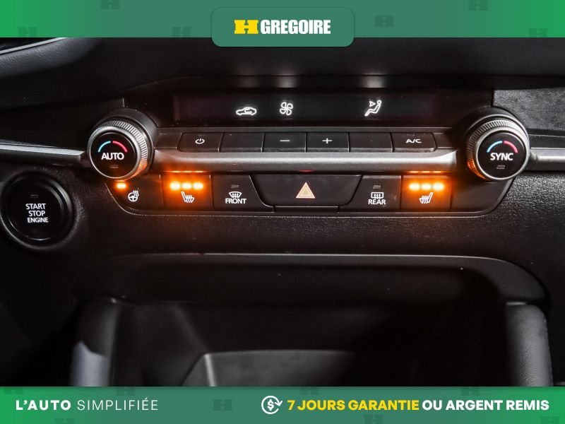 2022 Mazda 3 Red Laval - photo #19