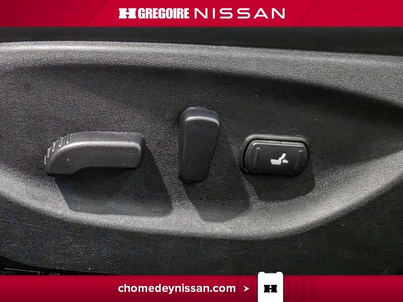 2016 Infiniti Q50 Silver Saint-Eustache - photo #17