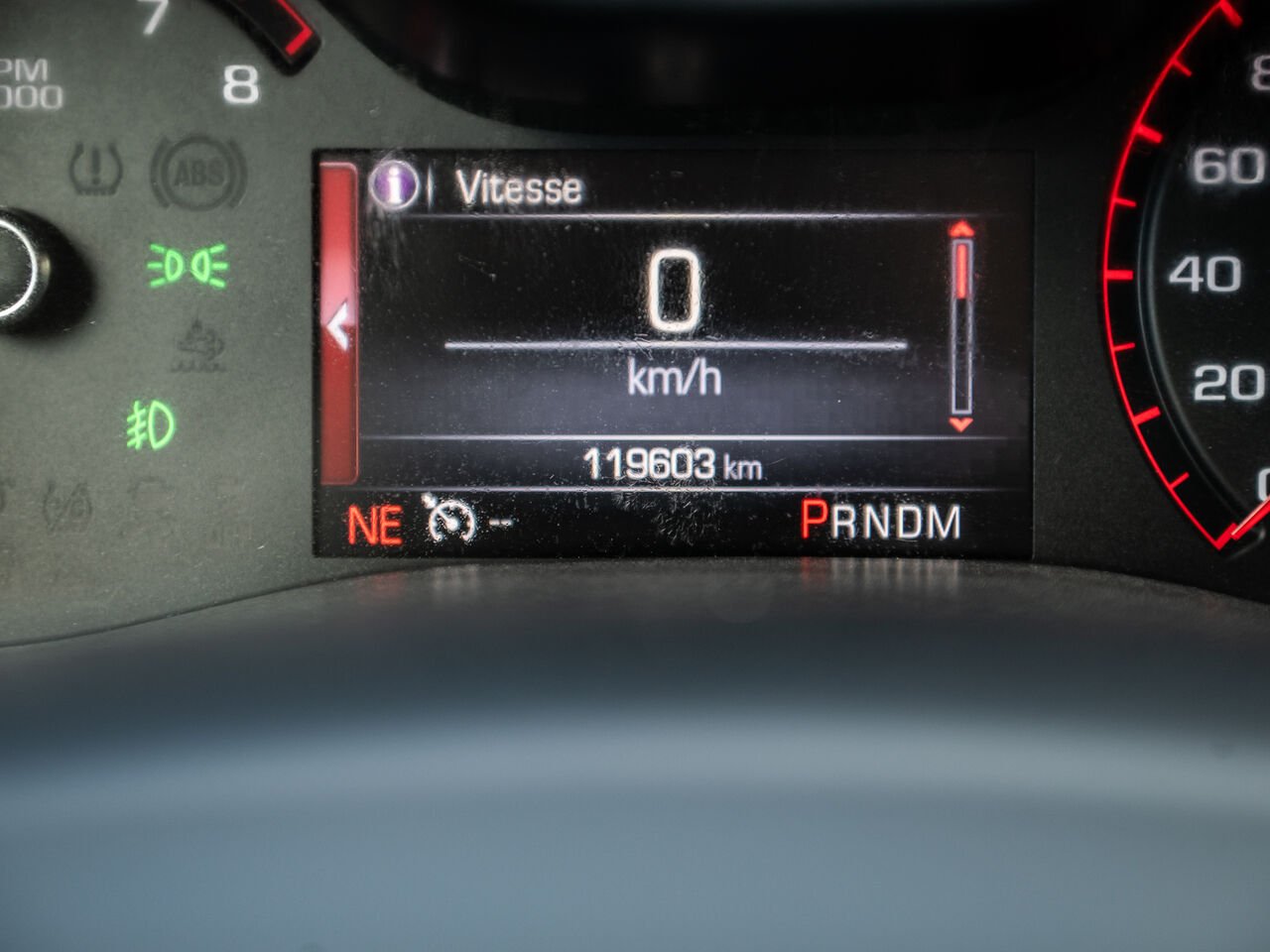 GMC Canyon 2016 Rouge Sainte-Julienne - photo #15