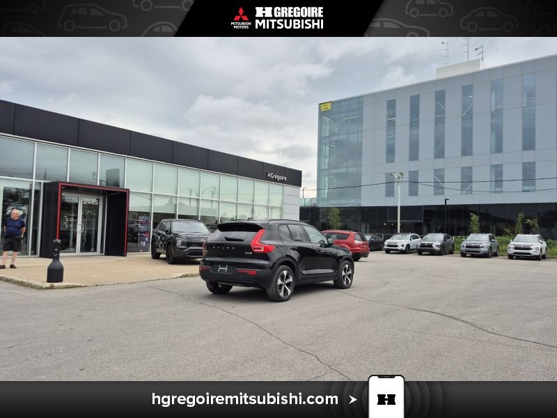 Volvo XC40 2023 Noir Laval - photo #10