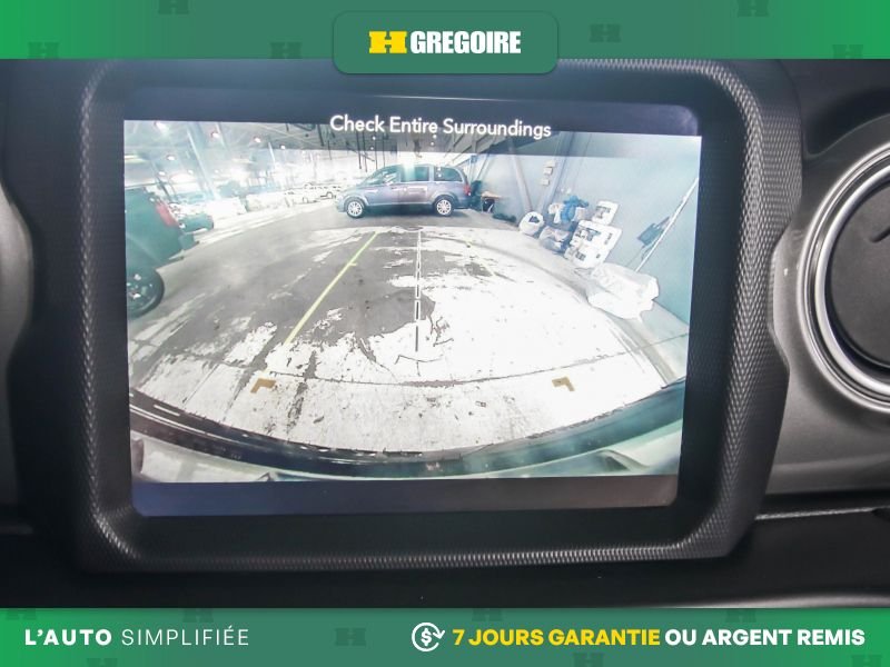 Jeep Wrangler 729636 | Unlimited Sahara 4WD AUTO A/C MAGS NAV CAM RECUL B 2022 Gris Laval - photo #13