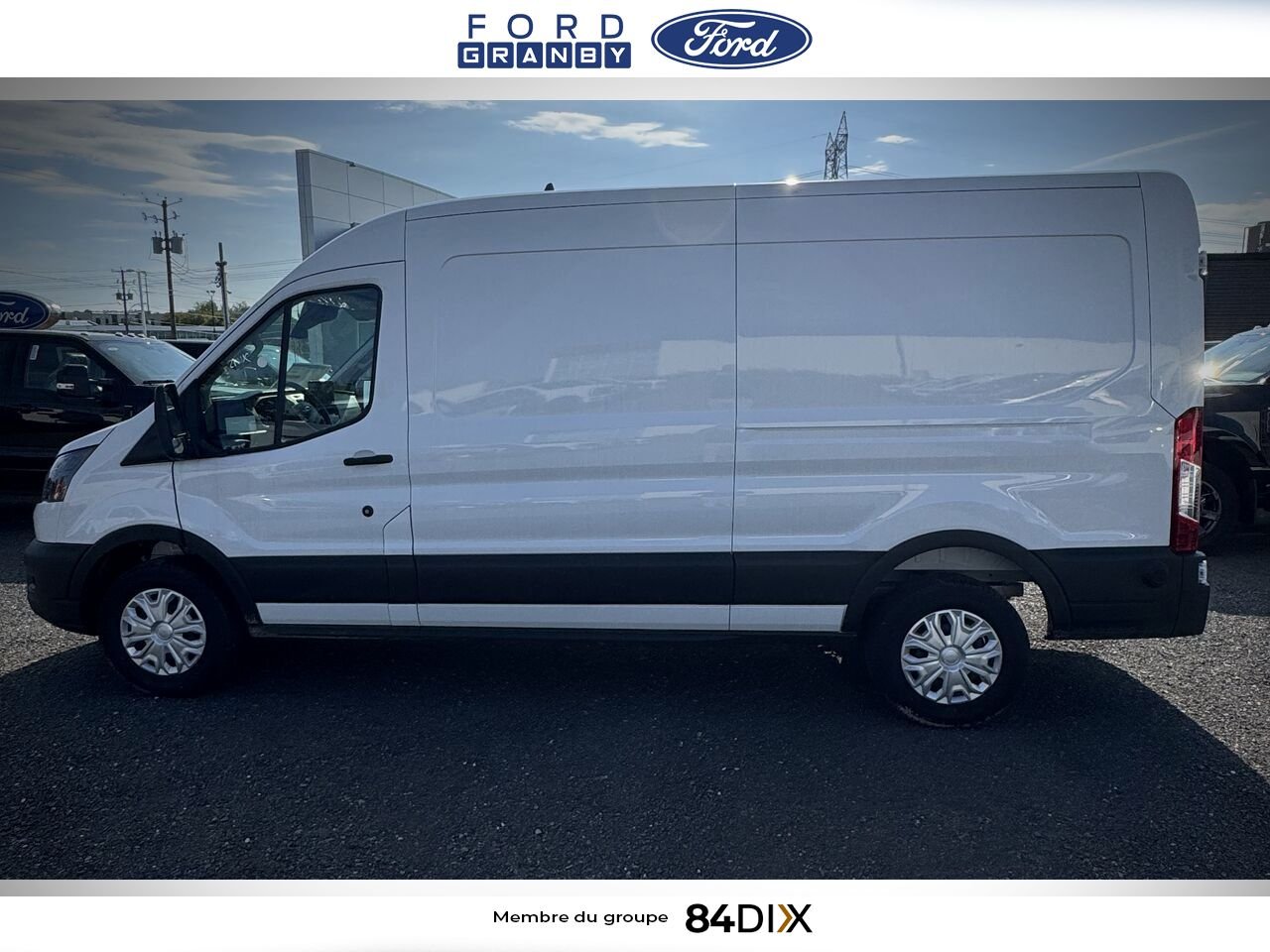 Ford E-TRANSIT FOURGONNETTE UTILITAIRE 2025 Blanc Granby - photo #4