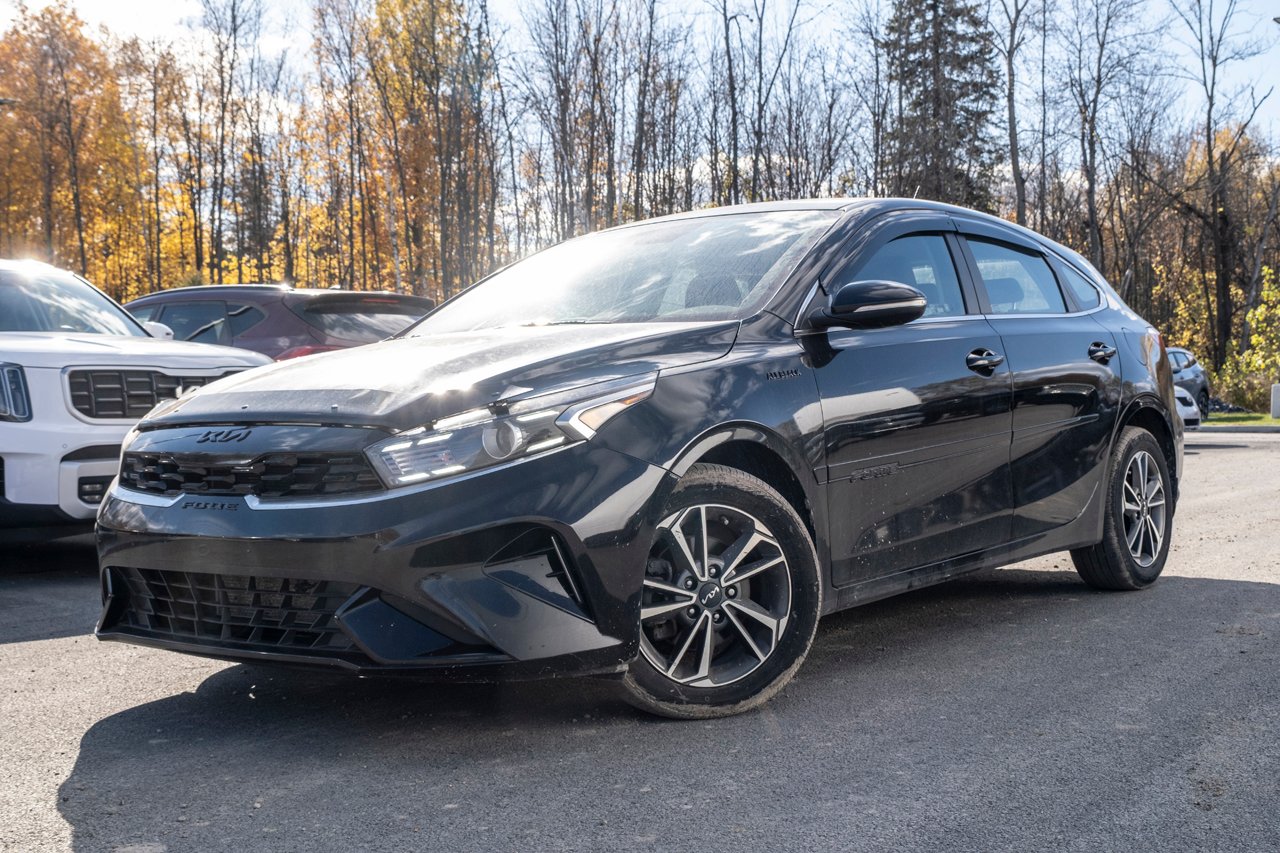 Kia Forte5 2023 Noir Gatineau - photo #0