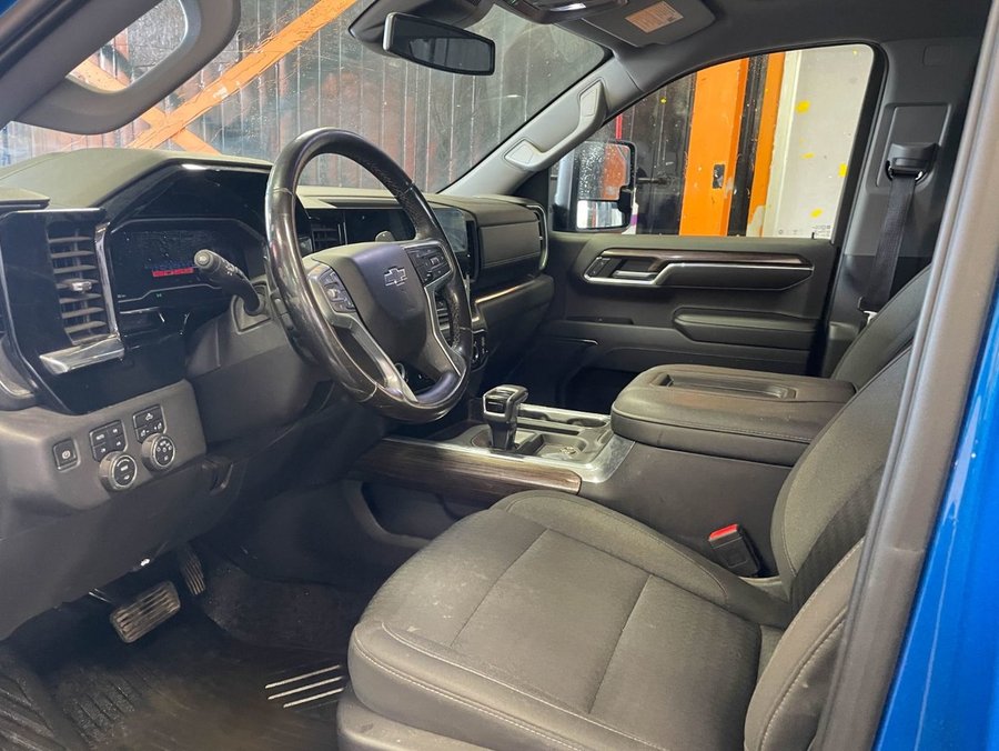 Chevrolet Silverado 1500 LT TRAIL BOSS CREW 4X4 V8 *SIÈGES CHAUFF* BEDLINER 2022 Bleu