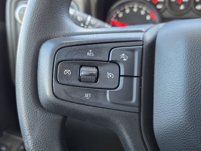 2023 Chevrolet Silverado 1500 Custom 4X4 Blue Mont-Laurier - photo #23
