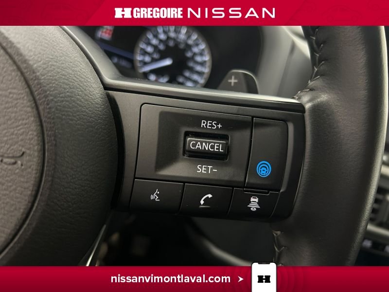 2024 Nissan Pathfinder Grey Laval - photo #22